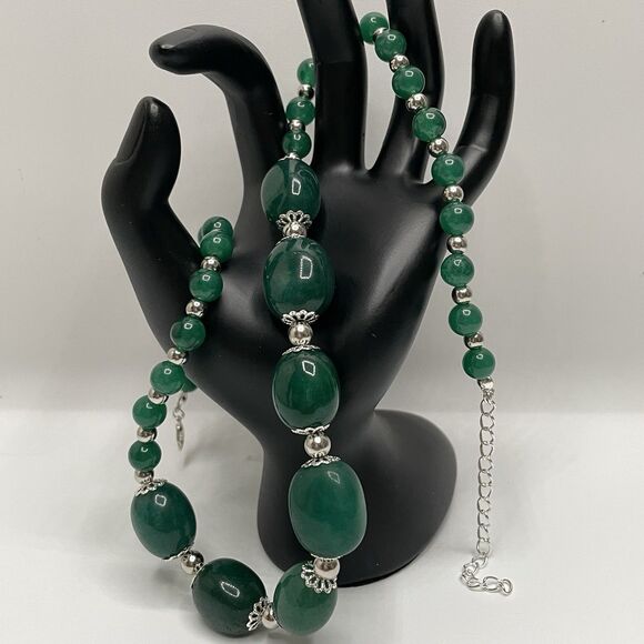 Earth Mined Emerald Green Gemstone Silver Tone Beaded Necklace Statement - Picture 4 of 7